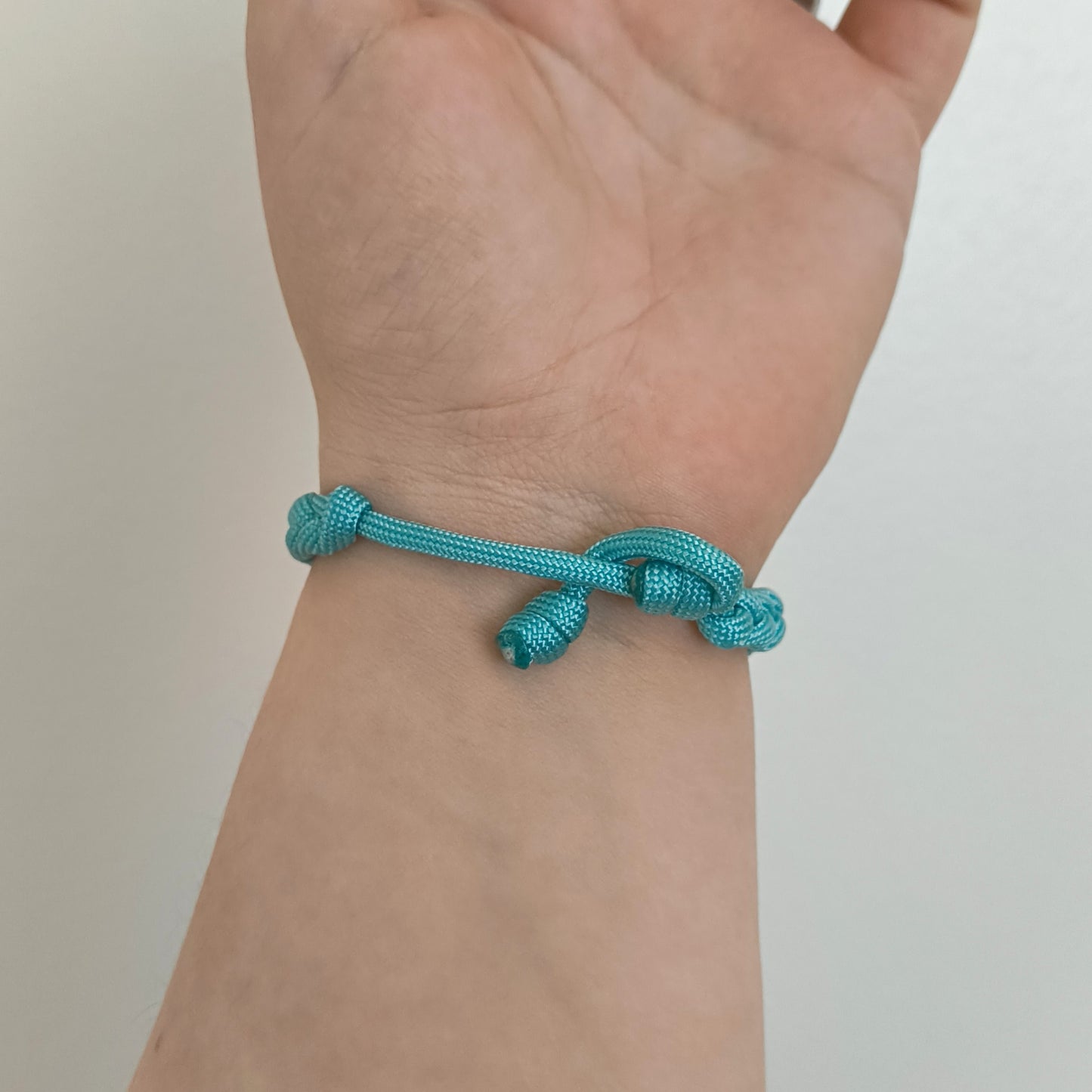 Custom Adjustable Paracord Braided Wristband: One Colour - Choose Your Favourite Colour – Handmade