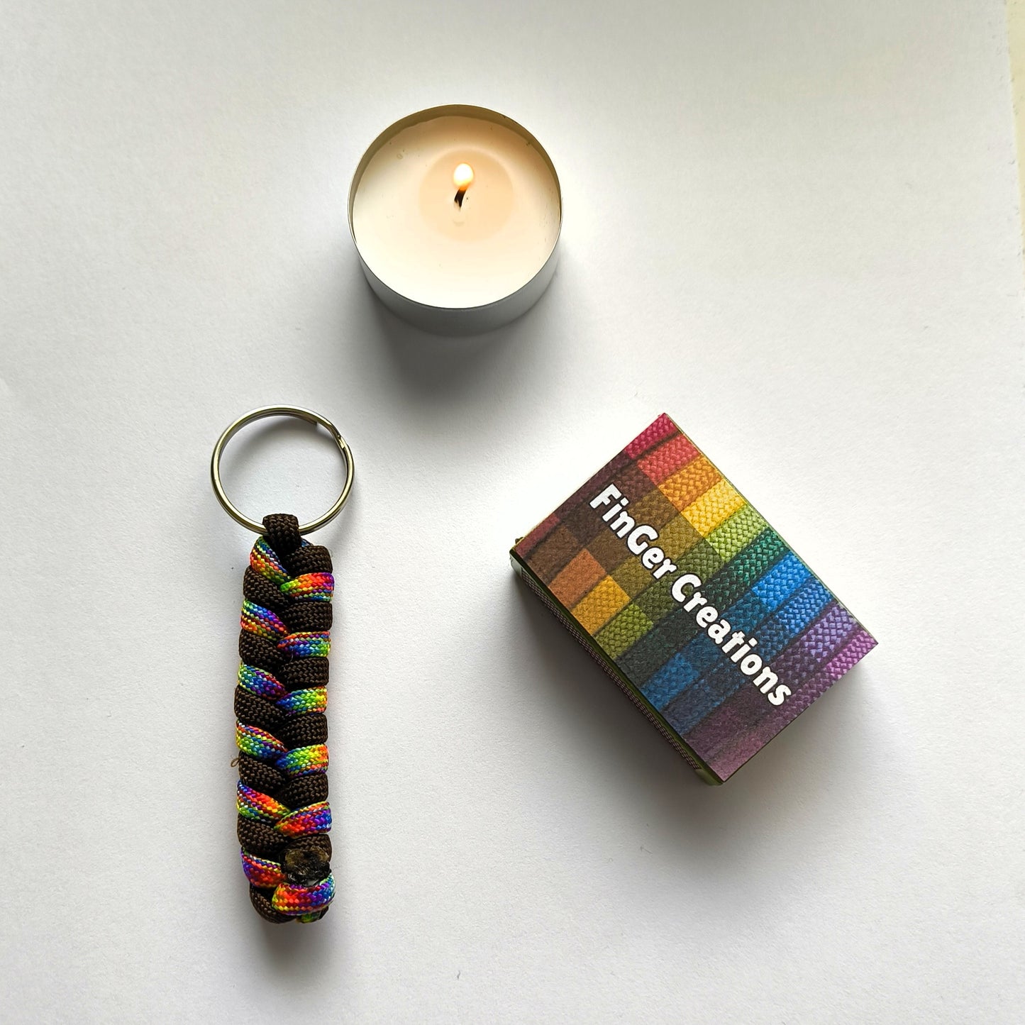 Custom Paracord Keyring: Two Colours Fishtail Weave - Choose Your Favourite Colours - Handmade Accessory