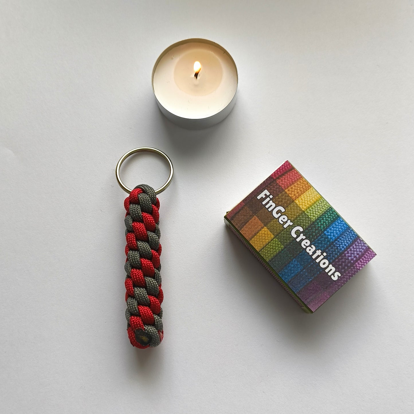 Custom Paracord Keyring: Two Colours Round Knot - Choose Your Favourite Colours - Handmade Accessory