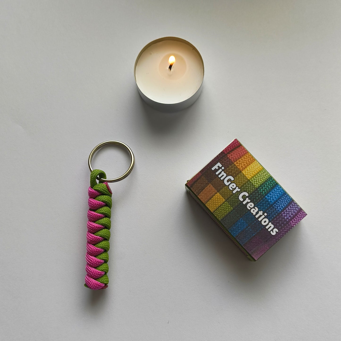 Custom Paracord Keyring: Two Colours Snake Knot  - Choose Your Favourite Colours - Handmade Accessory