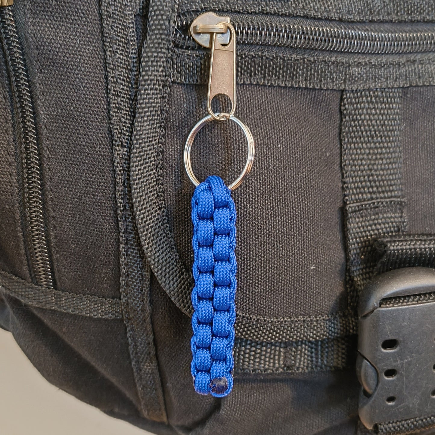 Custom Paracord Keyring: One Colour Square Knot - Choose Your Favourite Colour - Handmade Accessory